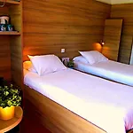 So'lodge Niort A83 Hotel