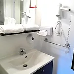 So'lodge Niort A83