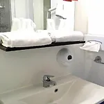 Hotel So'lodge Niort A83