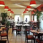 So'lodge Niort A83 Hotel 2*