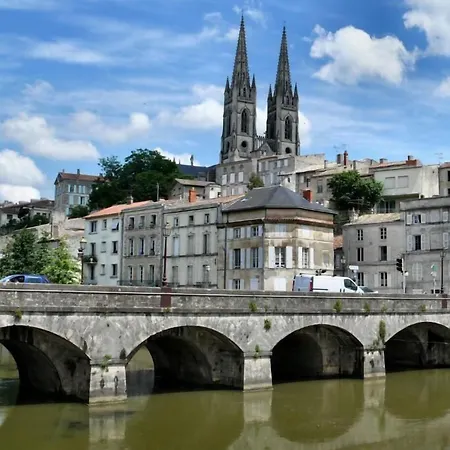 호텔 So'lodge Niort A83