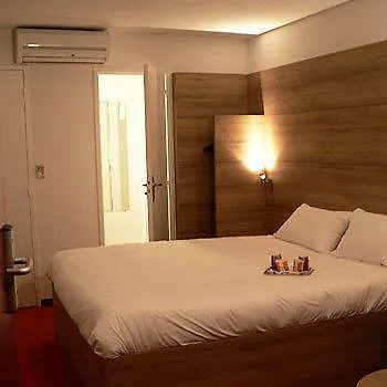 So'lodge Niort A83 호텔