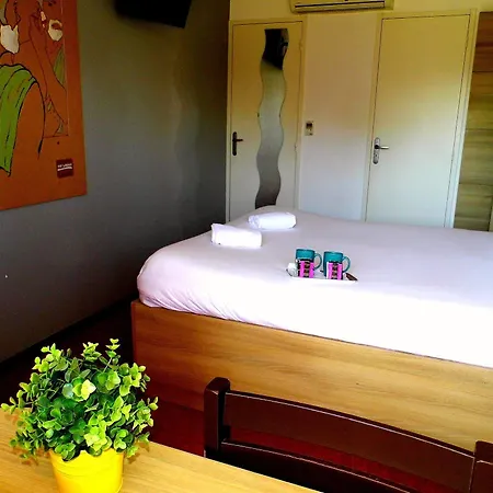 호텔 So'lodge Niort A83 라크레셰
