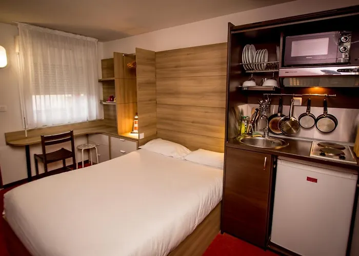 So'lodge Niort A83 Hotel La Creche