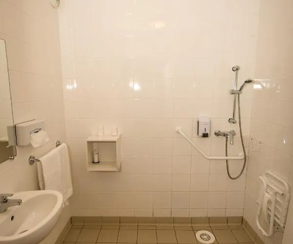 So'lodge Niort A83 Hotel La Creche