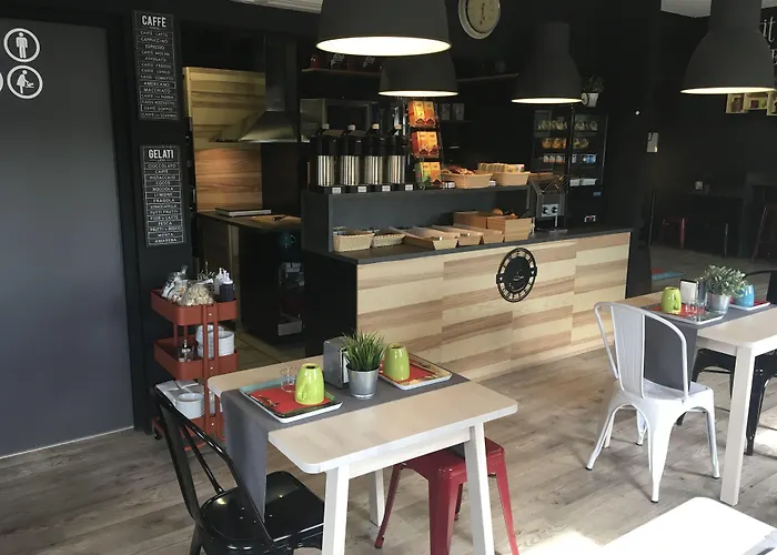 So'lodge Niort A83 Hotel 2*