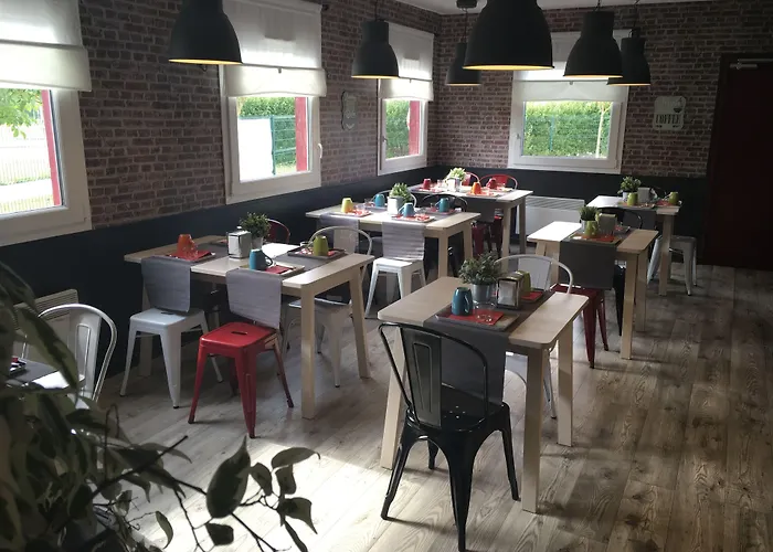 So'lodge Niort A83 Hotel