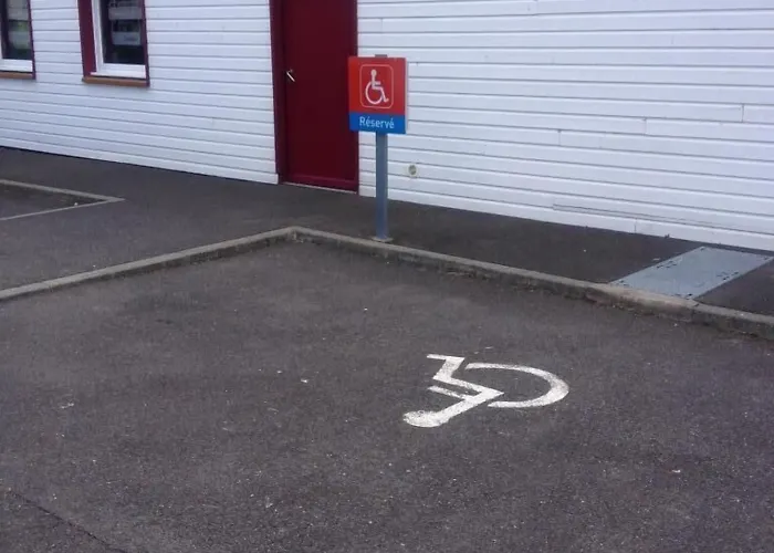 Hotel So'lodge Niort A83